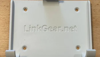 GL.iNet GL-AXT1800 / Slate AX с настенным креплением......