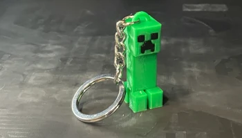 БРЕЛОК MINECRAFT CREEPER 1