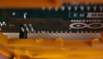 Проставки для стартового комплекта Arduino Uno............ 2