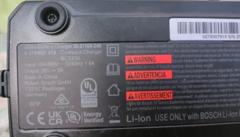 Настенное зарядное устройство Bosch eBike Compact (2A)...... 6