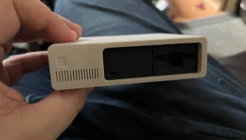 Компьютерная игрушка-конструктор 80-х годов...... 1