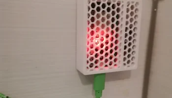 ESP32 корпус с датчиком SHT31 ESP32 корпус с датчиком SHT31