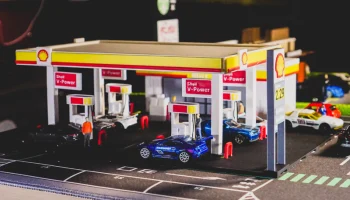 Набор моделей заправочной станции Shell - диорама в масшт...