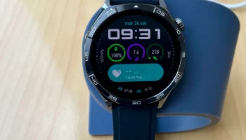 Подставка для часов Huawei GT5 1