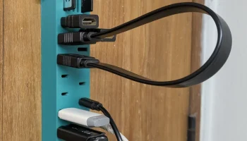 Универсальный органайзер для кабелей и адаптеров (USB, HD... 1