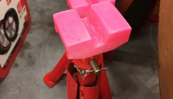 Адаптер для подставки Jack, конструкция с V-образным пазо...