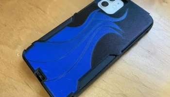 Индивидуальный внешний вид OtterBox Commuter для iPhone 1...