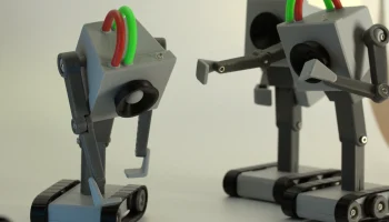 "Butterbot/Purposebot" - игрушка-позирующая игрушка для 3.. 9