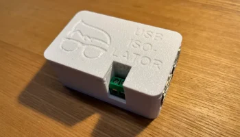 USB-протектор/изоляционный корпус с 4 каналами........