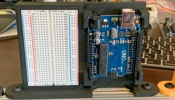 Arduino Uno с прототипной платой для 8020 1010............ 1