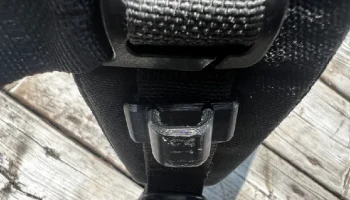 Вешалка для солнцезащитных очков MOLLE...... 3