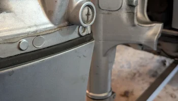 Honda Outboard - Блокировка слива масла 1