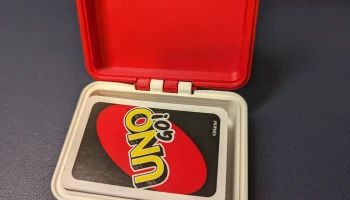 Прочная коробка для карточной игры Uno Go........ 1