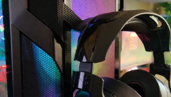 Крепление для гарнитуры Cooler Master H500M......