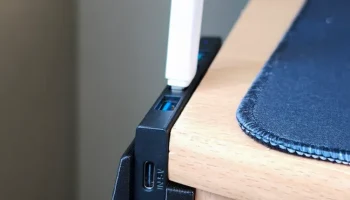 Держатель USB-концентратора Acer 1