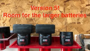 Держатель батареи Milwaukee M12. Новая версия 5! 0
