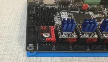 Монтажная пластина SKR Pro V1.1 (настраиваемая)........