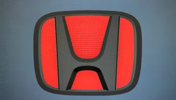 Эмблема Honda - близкая копия 2