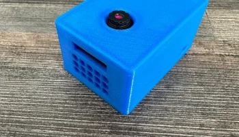 Чехол для камеры ESP32 с USB-программатором........ 1