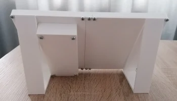 Přenosn&yacute; Monitor ze Star&eacute;ho Laptopu - krabička (Портативн.. 2