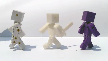 Мини-фигурка в стиле Minecraft 1