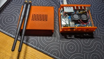 Оранжевый чехол для Pi 5 Plus 1