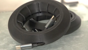 Устройство для намотки/органайзер для USB-кабелей следующ... 1