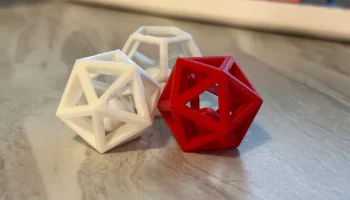 Игрушка для кошек Rattling Impossible D20 (печать на мест...