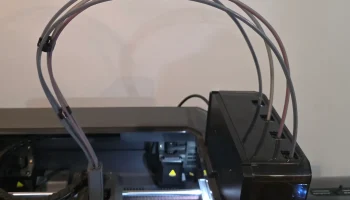 Держатель Elegoo Centauri Carbon 2 из ПТФЭ CC2... Держатель Elegoo Centauri Carbon 2 из ПТФЭ CC2...