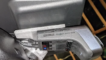 Крепление зеркала Thinkware u3000 для Kia Niro............