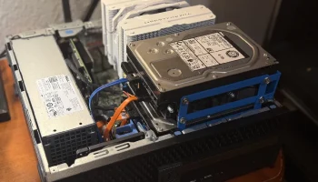 Dell Optiplex SFF 5040 5050 7040 7050 Контейнер для 3 жес...