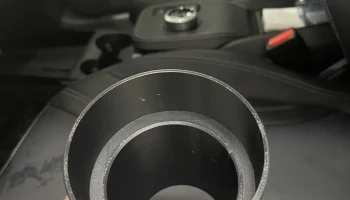 Подстаканник Ford Mustang Mach-E для большой бутылки с водой 2