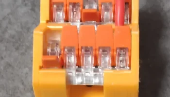 Многоконтактный базовый держатель............ 3