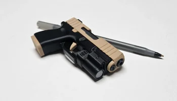 Фонарик для брелка Glock Fidget - мини-игрушка с подвижны... 2