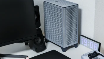 RST99 - корпус для ПК SFF ITX объемом 9,9 л - моноблок 24.. RST99 - корпус для ПК SFF ITX объемом 9,9 л - моноблок 24..