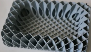 Grid tRay 2