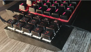 Corsair K68 с 15 клавишами Macro Pad, Arduino