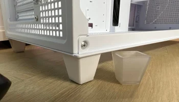 Ножка стандартного корпуса Asus Prime AP201...... 1