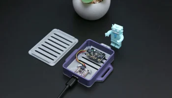 Чехол QT Py Snap Fit 2