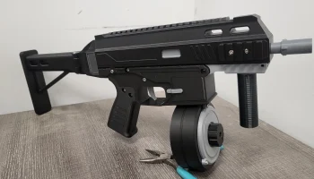 B&B APC9 - улучшенный пластиковый карабин Brewger & Boy (фун B&B APC9 - улучшенный пластиковый карабин Brewger & Boy (фун