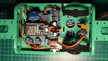 SpotMicroESP32 (с использованием подшипников 623ZZ)........ 8