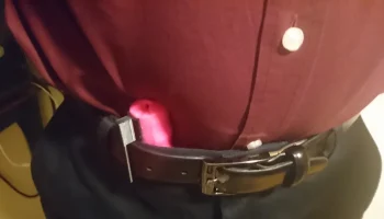 Зажим для ремня с перцовым баллончиком...... 2