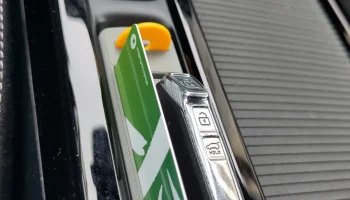 Держатель Kia CEED Mittelkonsole
