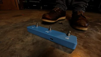 Bluetooth-телесуфлер с дистанционным управлением........ 2