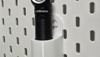 Держатель для фонарика Sofirn SH40 IKEA Skadis (T-Clip)..... 3