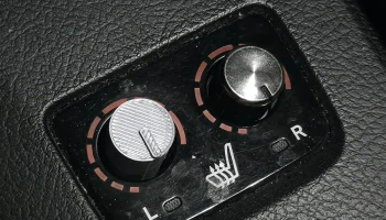 Ручка управления подогревом сидений (Toyota Avalon 2013-2... 1
