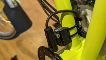 КРОНШТЕЙН ПЕРЕКЛЮЧАТЕЛЯ ВЕЛОСИПЕДА BROMPTON PAS/ПЕДАЛЬ ДА... 1