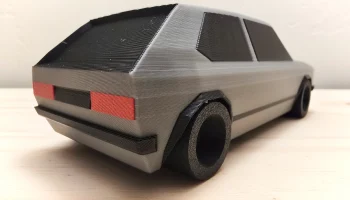 Низкополигональная VW GTI Mk1 5