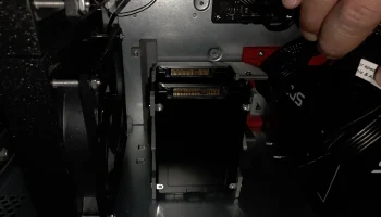 SC846 Dual U.2 NVMe Caddy - каркасная конструкция, состоя...