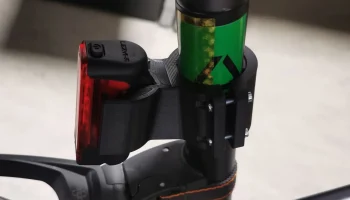 Задний кронштейн Lezyne Strip Drive 400+